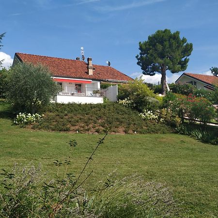 Casa Fellini Villa San Zeno di Montagna Luaran gambar