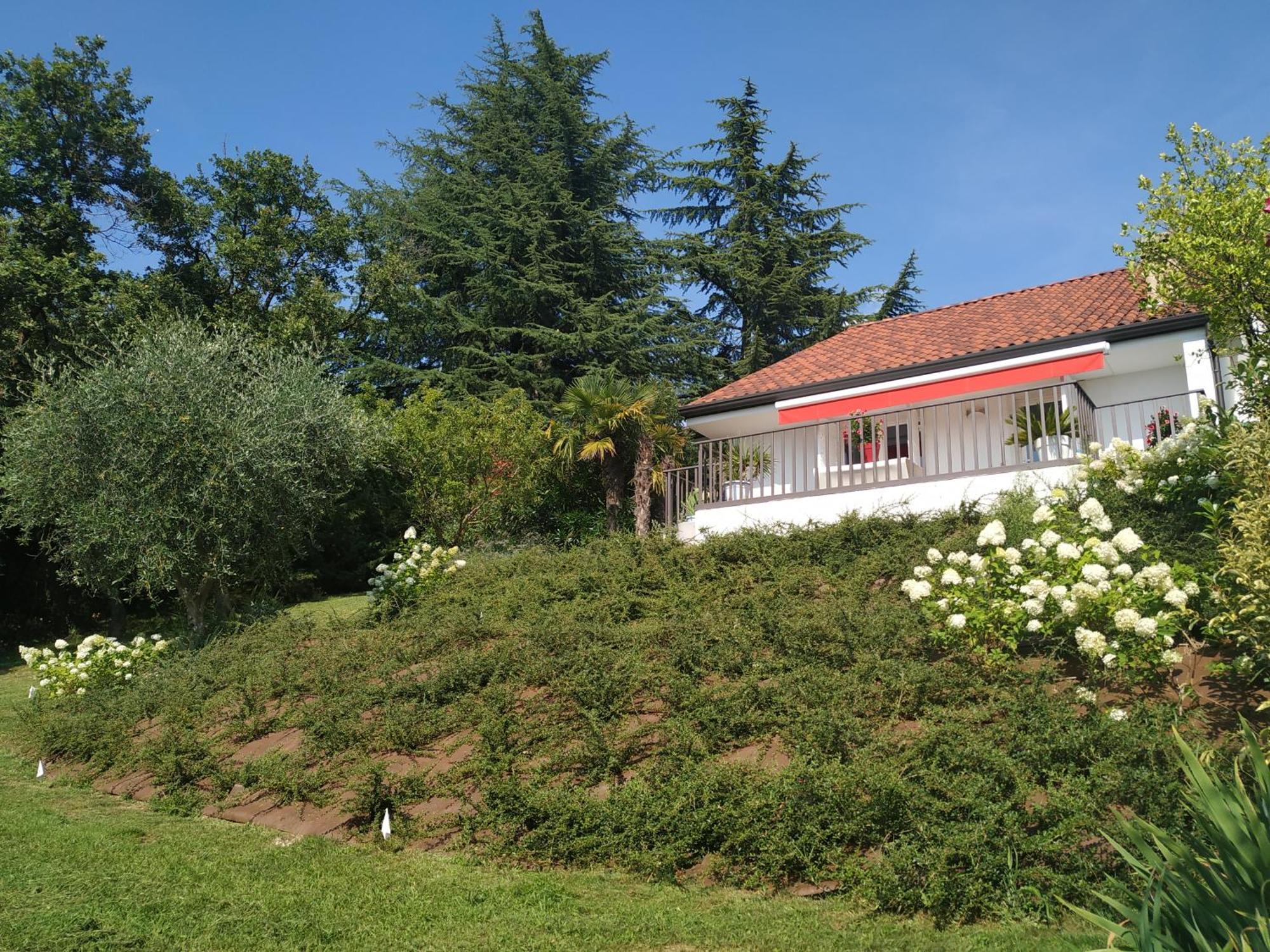 Casa Fellini Villa San Zeno di Montagna Luaran gambar