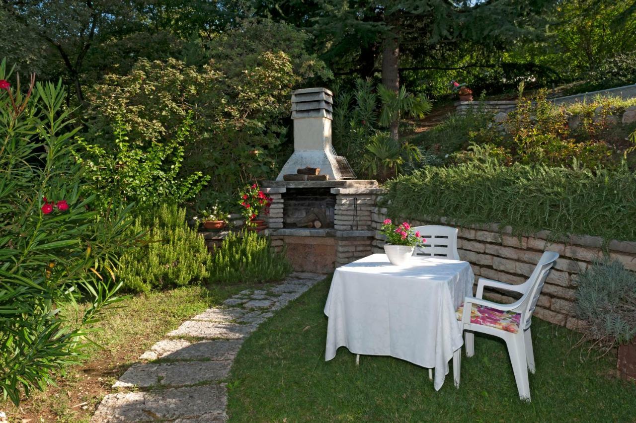 Casa Fellini Villa San Zeno di Montagna Luaran gambar