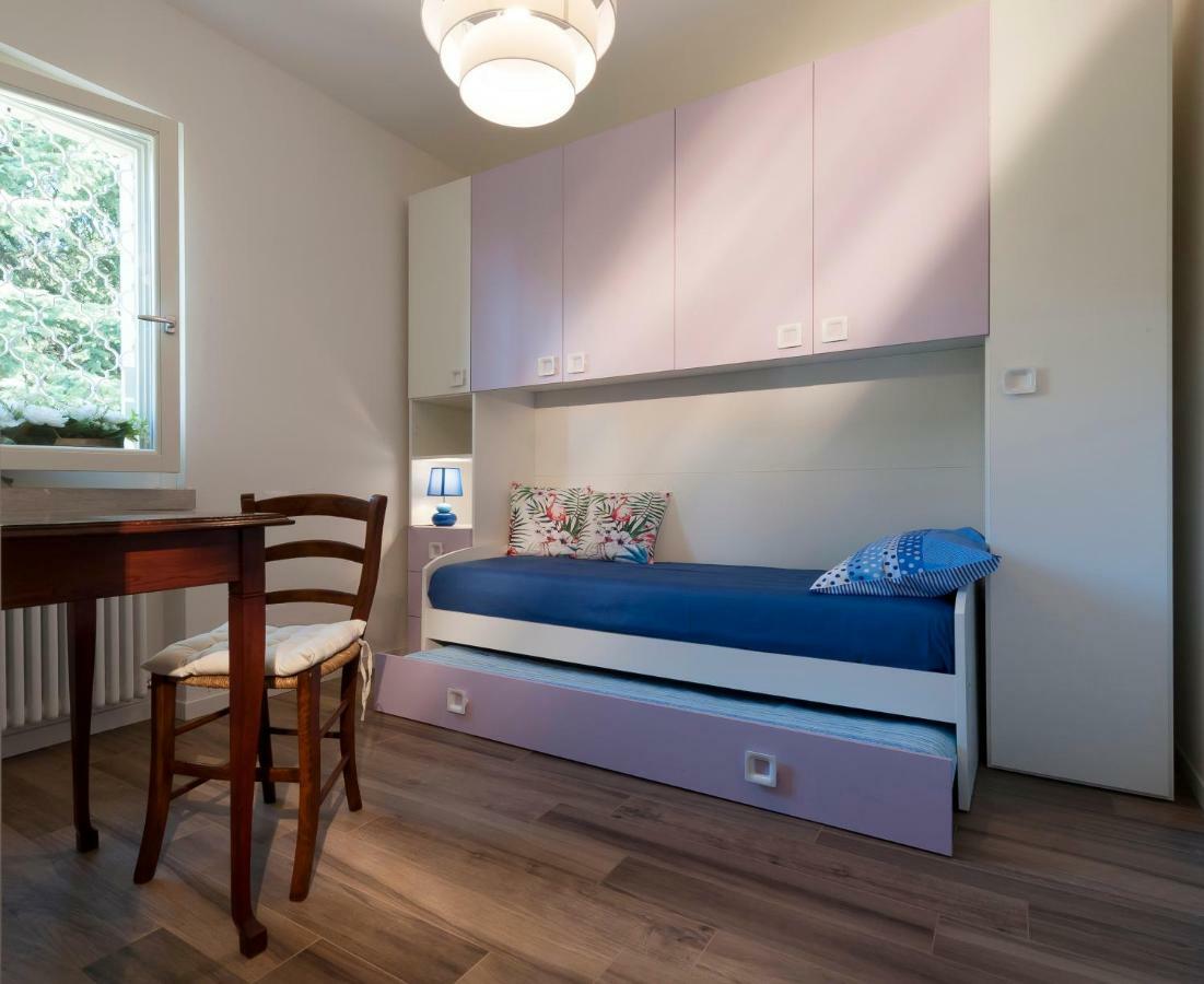 Casa Fellini Villa San Zeno di Montagna Luaran gambar